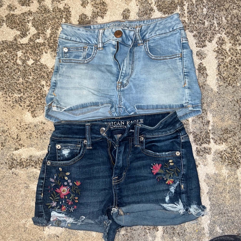 American Eagle short jean shorts